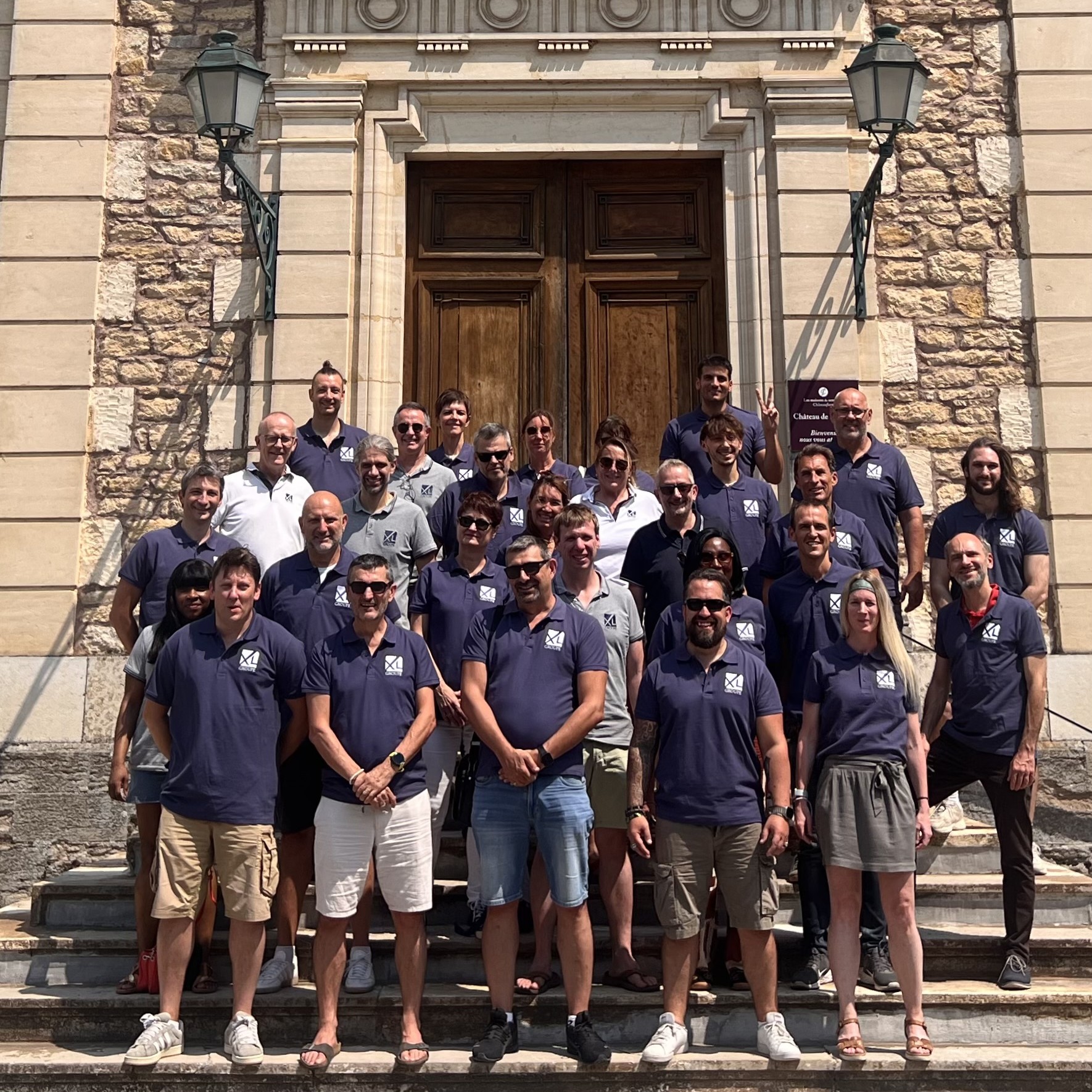 photo groupe carre
